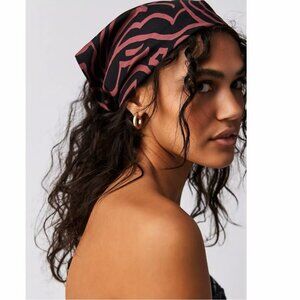 NAMJOSH X FREE PEOPLE LITTLE HONEY HAIR SCARF BLACK & BURGUNDY GYPSY BOHO